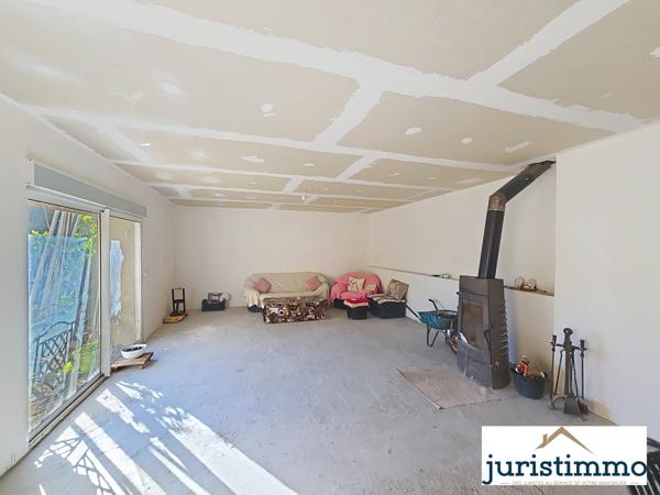 Cairanne (84290) Authentique bâtisse de 1880 avec vue dominante et potentiel exceptionnel