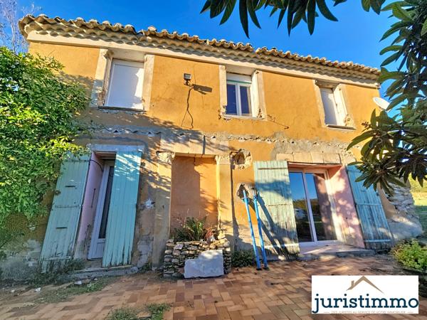 Cairanne (84290) Authentique bâtisse de 1880 avec vue dominante et potentiel exceptionnel