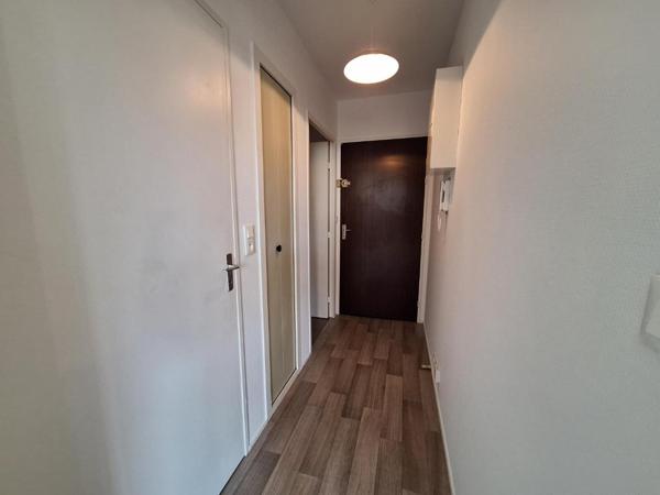 Appartement T1 à louer - 28 m² (réf : 541421)
