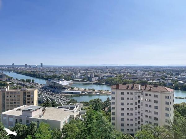 Appartement à vendre 140 000 € La Mulatière 3 p 65 m² DPE C