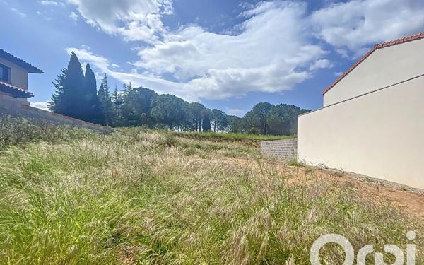 Terrain à vendre    Thuir