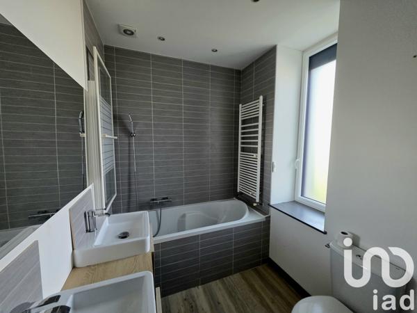 House for sale 6 rooms 133 m² Parthenay