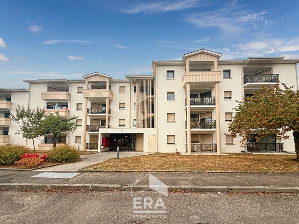 Charmant T2 refait à neuf ? Hyper centre de Pessac ? 52 m² avec balcon