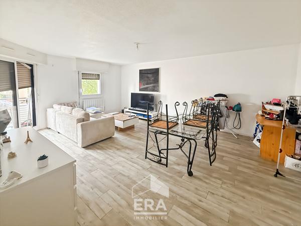 Charmant T2 refait à neuf ? Hyper centre de Pessac ? 52 m² avec balcon