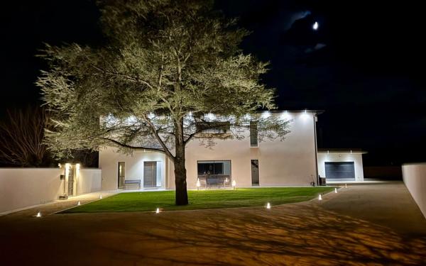 Maison à vendre    5 pièces • 220 m2 Romans-sur-Isère