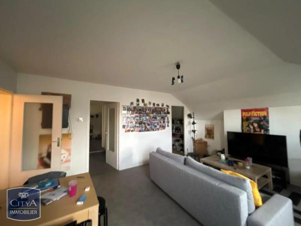 Appartement à louer 3 pièces 86.23m²