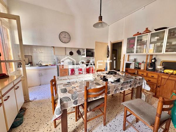 Immeuble 750m2, garage 250m2