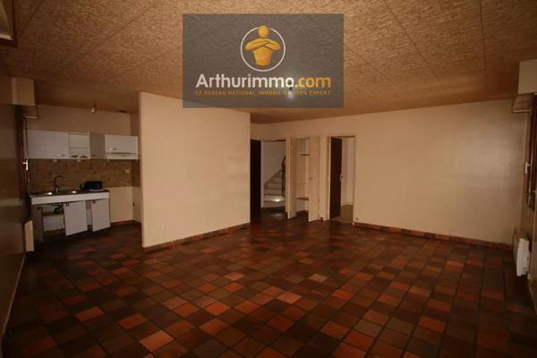 Vente Immeuble 4 pièces 87 m2 à Josselin