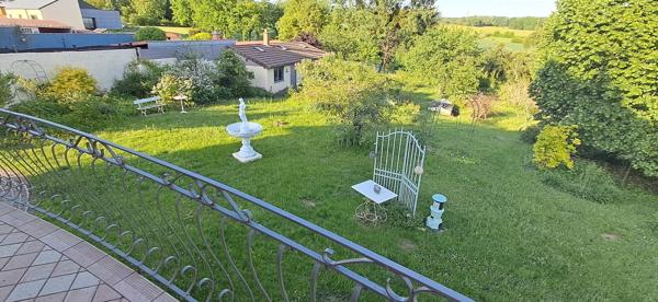 Maison dans Vivier-au-Court