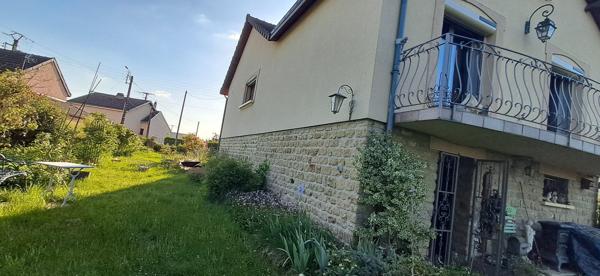 Maison dans Vivier-au-Court