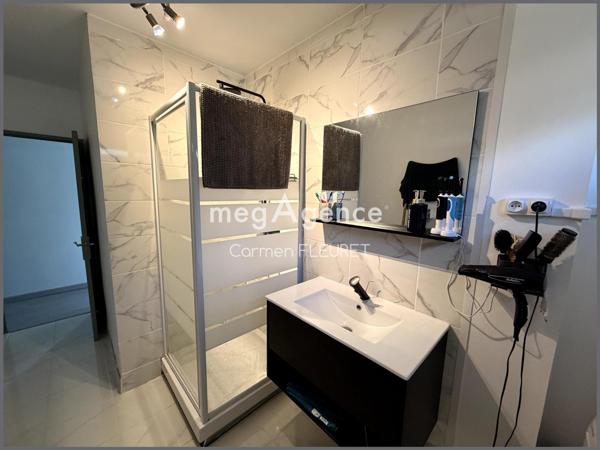 Appartement à CHATEAUROUX, 36000 - 4 pièces 88m²