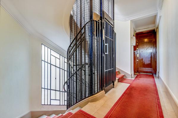 4/5 pièces Familial vue dégagée aux Batignolles