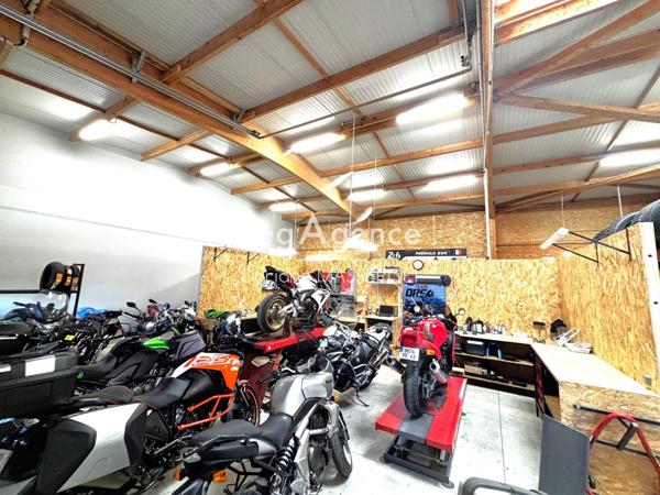 Fonds De Commerce à Cholet, 49300 - 360m²