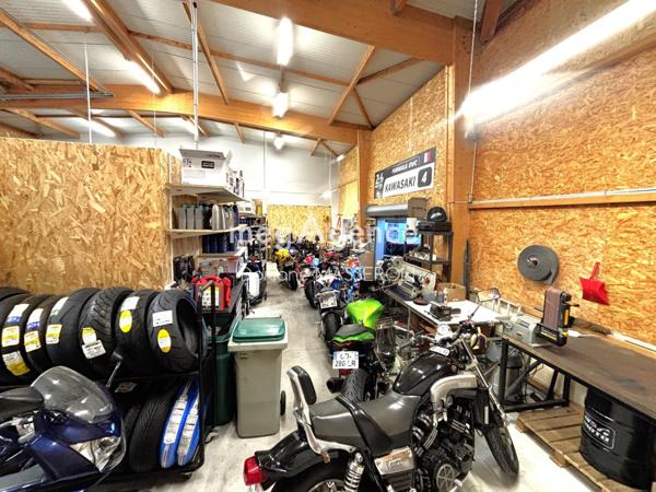 Fonds De Commerce à Cholet, 49300 - 360m²