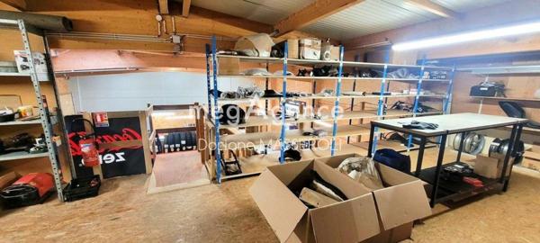 Fonds De Commerce à Cholet, 49300 - 360m²