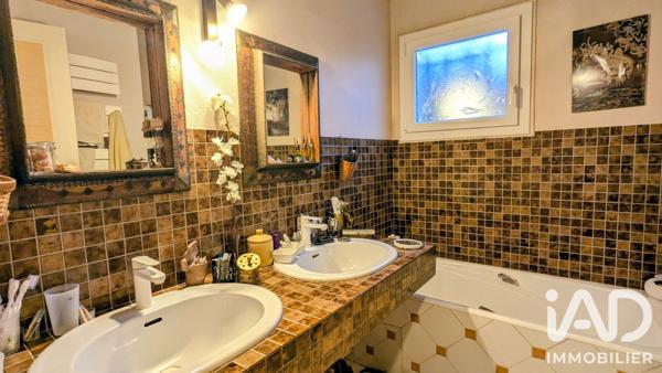 Maison à vendre 6 pièces 130 m² Bourg-lès-Valence