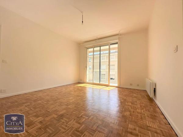 Appartement à louer 2 pièces 42.13m² Avignon (84000)