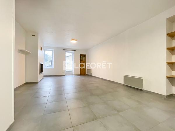 Location maison Nueil-les-Aubiers - 3 pièce(s) - 81 m² - 625 €/mois