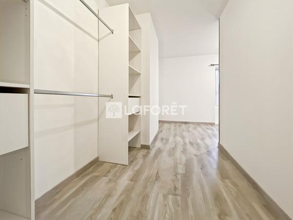 Location maison Nueil-les-Aubiers - 3 pièce(s) - 81 m² - 625 €/mois