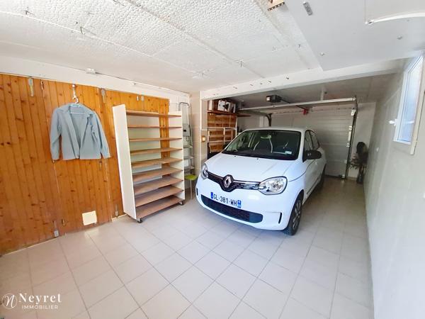 Coup de cœur assuré sur ce bien d'exception de 180 m² sur 1000 m² paysagé / 5 chambres