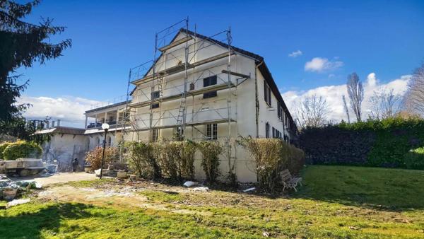 (95000) CERGY  - Hôtel restaurant en finition travaux 3.603 m² HAM terrain 15.262 m²