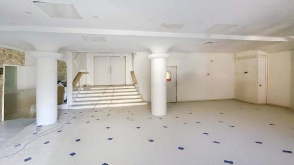 (95000) CERGY  - Hôtel restaurant en finition travaux 3.603 m² HAM terrain 15.262 m²