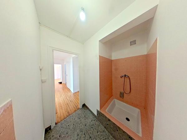 APPARTEMENT T4 A VENDRE BREST SAINT-PIERRE - DALLE BETON