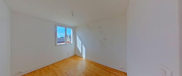 APPARTEMENT T4 A VENDRE BREST SAINT-PIERRE - DALLE BETON