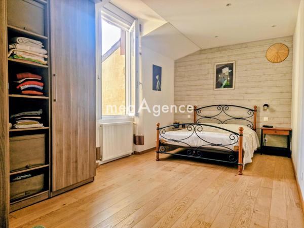 Maison à LONGUE-JUMELLES, 49160 - 8 pièces 232m²