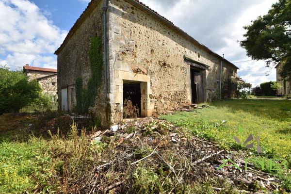 Corps de Ferme à rénover