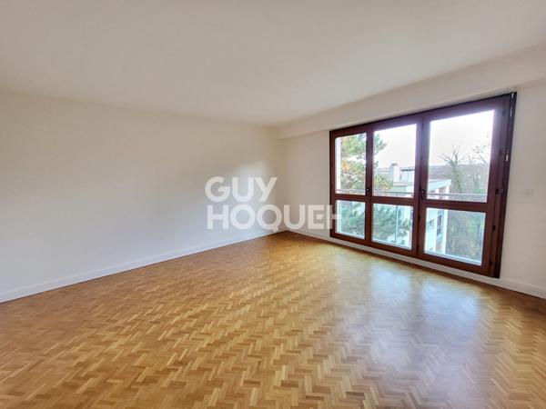 Appartement 90m2 cave - parking