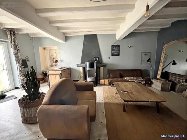 Maison à vendre à Cuon dans le Maine-et-Loire (49150), ref : 49037-1181