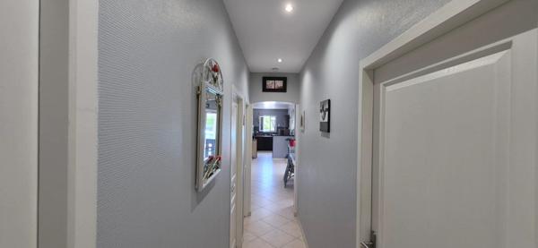 Maison à vendre 6 pièces SAINTE LIVRADE SUR LOT (47)Sainte-Livrade-sur-Lot – Belle propriété familiale sur 3 000 m² de terrain arboré