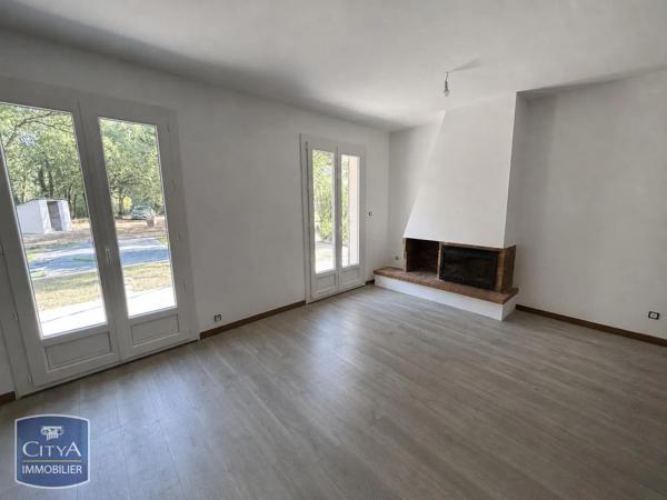 Maison à louer 4 pièces 96.32m² Fuveau (13710)