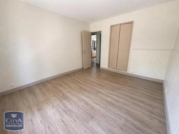 Maison à louer 4 pièces 96.32m² Fuveau (13710)