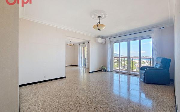 Appartement à vendre    4 pièces • 99,96 m2 La Seyne-sur-Mer