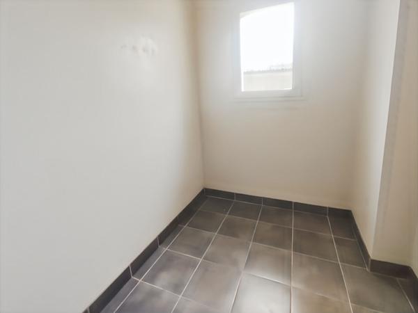 Maison Le Mesnil En Vallée 4 pièce(s)