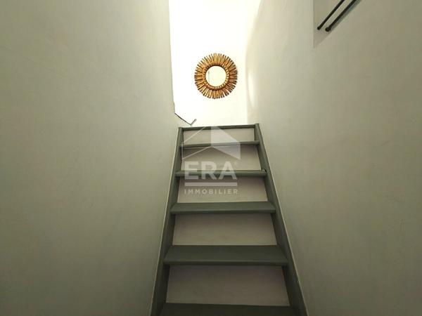 Maison fond de cour Marseille 5ème  + jardin et stationnement