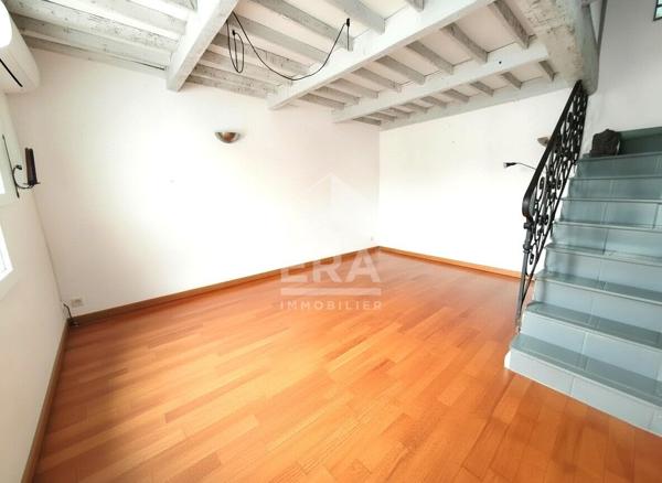 Maison fond de cour Marseille 5ème  + jardin et stationnement