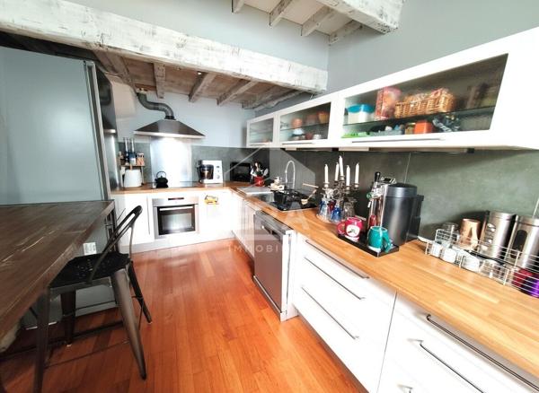 Maison fond de cour Marseille 5ème  + jardin et stationnement