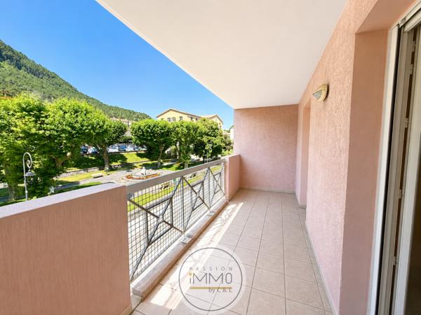 Appartement 3 pièce(s) 2 chambre(s) 91 m²