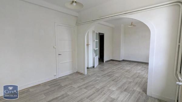 Appartement à louer 2 pièces 57m²