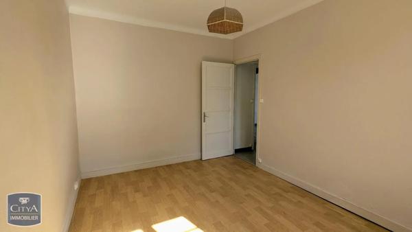 Appartement à louer 2 pièces 57m²