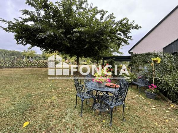 À vendre Maison 4 pièces 90 m² - Nazelles-négron 37530