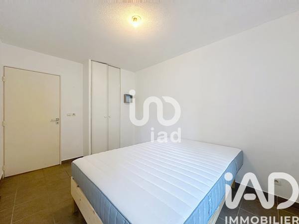 Location appartement 3 pièces 68 m² Marseille 2