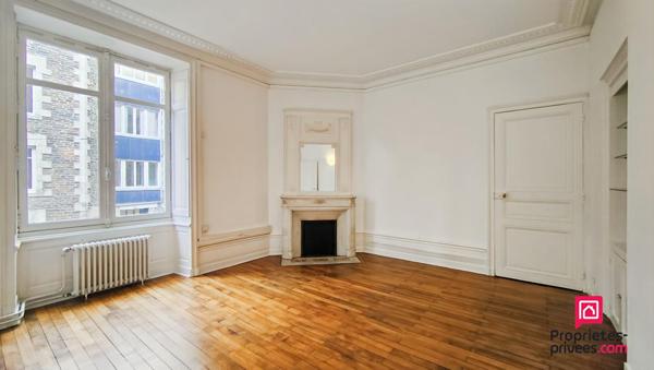 Nantes centre ville - Appartement T2 bis 66,72 m2