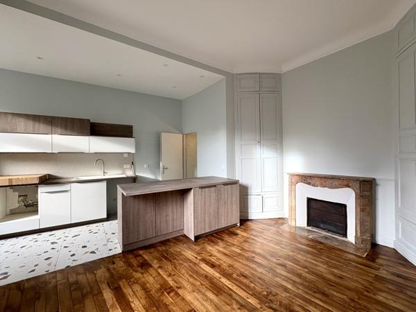 Maison 6 pièces - BAS DU CENTRE VILLE Poitiers (86000)