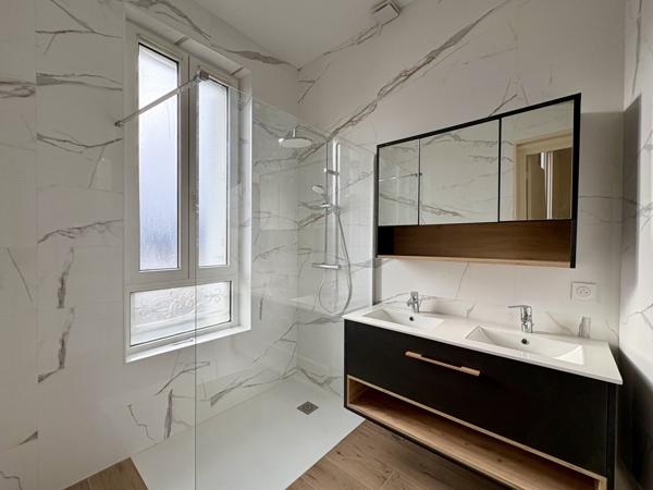 Maison 6 pièces - BAS DU CENTRE VILLE Poitiers (86000)