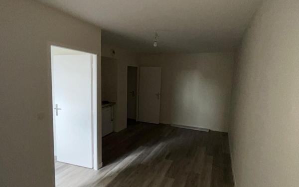 Appartement à louer    1 pièce •  Tours
