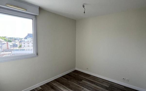 Appartement à louer    1 pièce •  Tours